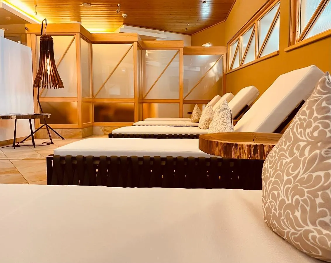 Wellness- Und Familienhotel Egger Saalbach-Hinterglemm 4*,